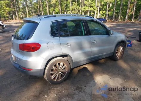 2012 Volkswagen Tiguan S/Se/Sel из США, поврежденный, VIN WVGAV7AX2CW557824